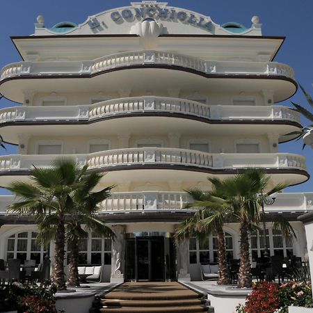 Hotel Conchiglia Червия Екстериор снимка