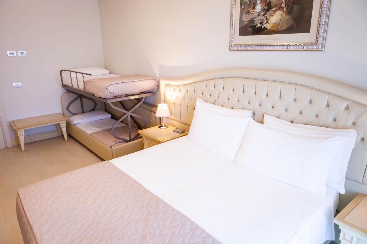 Hotel Conchiglia Червия Екстериор снимка