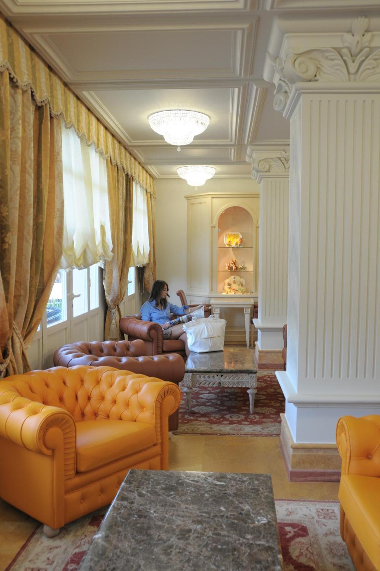 Hotel Conchiglia Червия Екстериор снимка