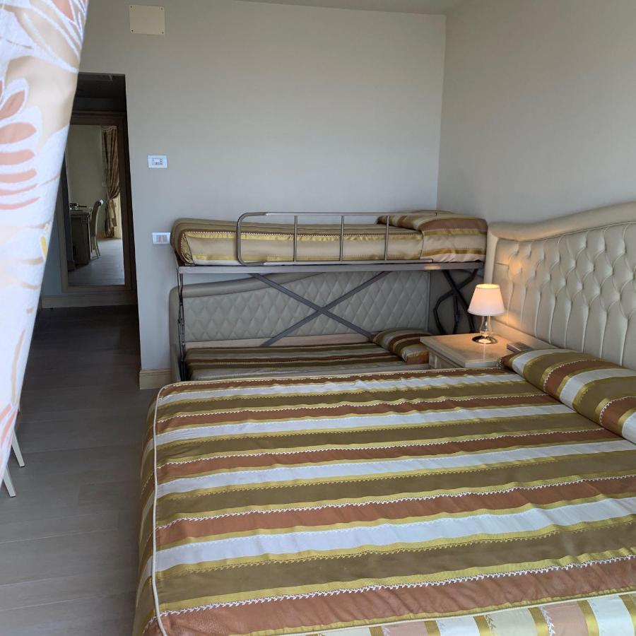 Hotel Conchiglia Червия Екстериор снимка